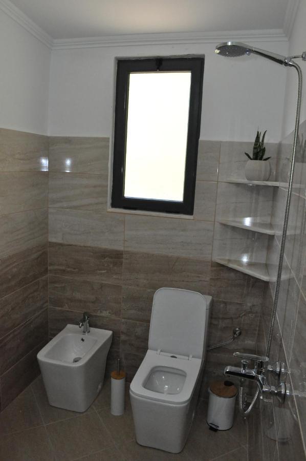 Timber Guest House Берат Екстер'єр фото